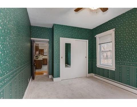 39 Seminole Dr, Worcester, MA 01603 photo 10
