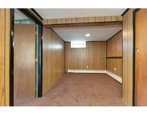 39 Seminole Dr, Worcester, MA 01603 photo 19