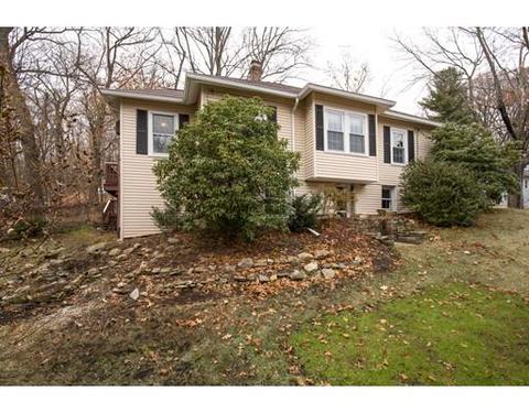 39 Seminole Dr, Worcester, MA 01603 photo 22