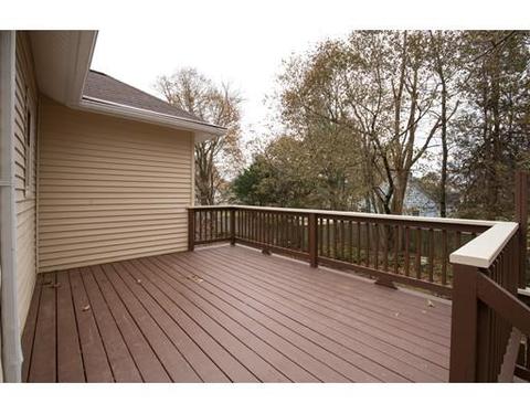 39 Seminole Dr, Worcester, MA 01603 photo 25