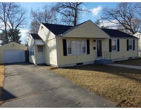 64 Glencoe St, Springfield, MA 01104 photo 1