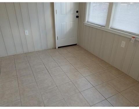 64 Glencoe St, Springfield, MA 01104 photo 11