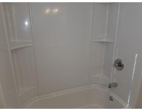64 Glencoe St, Springfield, MA 01104 photo 10