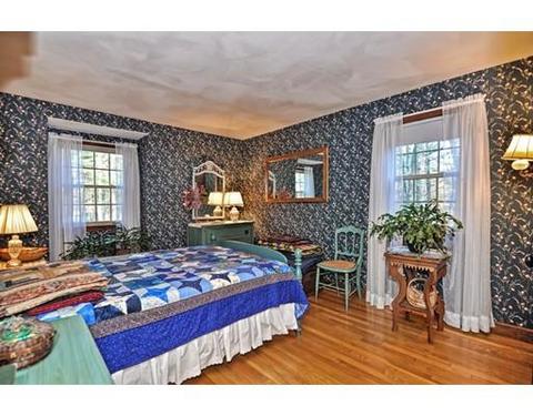 11 W Pine Dr, Walpole, MA 02081 photo 18