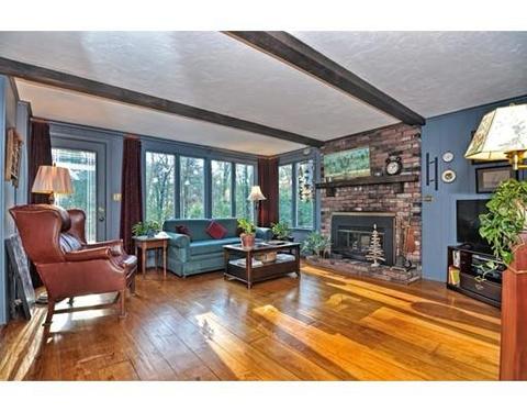 11 W Pine Dr, Walpole, MA 02081 photo 11