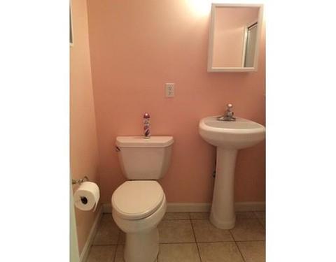 90 Ledgecrest Dr, Worcester, MA 01603 photo 23