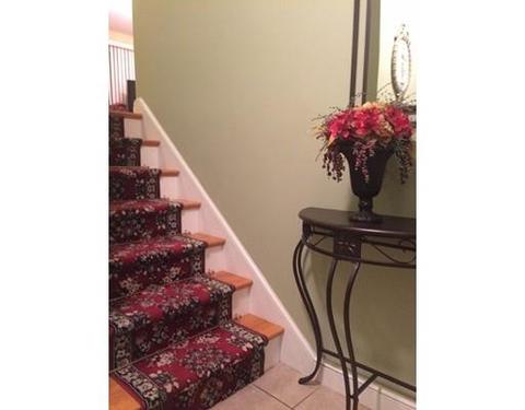 90 Ledgecrest Dr, Worcester, MA 01603 photo 3