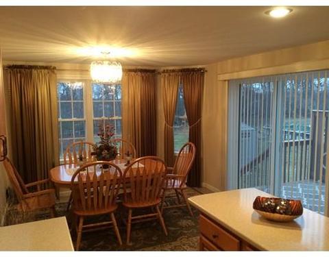 90 Ledgecrest Dr, Worcester, MA 01603 photo 12