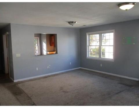 54 Penn Ave, Worcester, MA 01604 photo 4