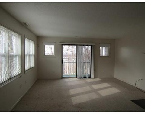 1810 Highland Ave #3B, Fall River, MA 02723 photo 4