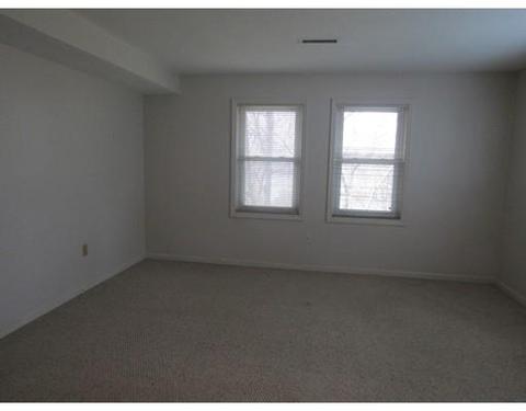1810 Highland Ave #3B, Fall River, MA 02723 photo 6