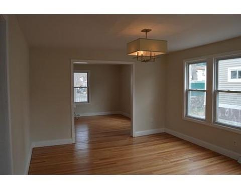 40 Fuller St, Chicopee, MA 01020 photo 13