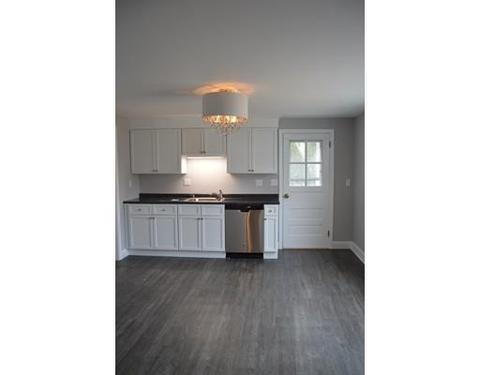 40 Fuller St, Chicopee, MA 01020 photo 11