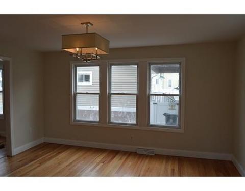 40 Fuller St, Chicopee, MA 01020 photo 14