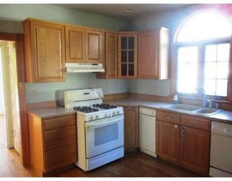 67 Warner St, Hudson, MA 01749 photo 5