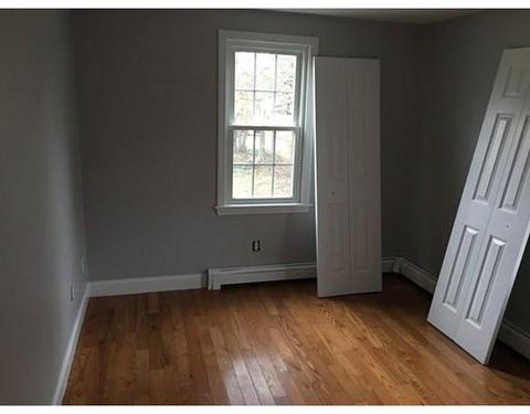 7 Franklin Ave, Barnstable, MA 02601 photo 5
