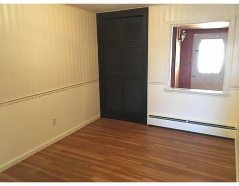 94 Mountainview St, Chicopee, MA 01020 photo 11