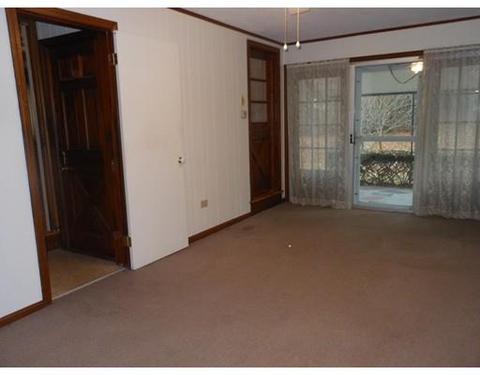 85 Overlook Dr, Springfield, MA 01118 photo 9