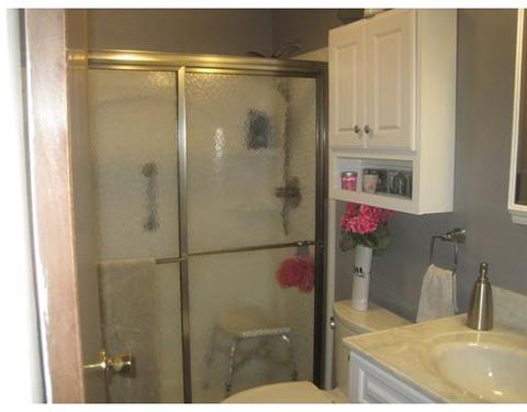 160 Moss Rd, Springfield, MA 01119 photo 4