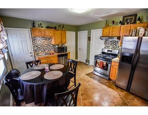 92 Cherrelyn St, Springfield, MA 01104 photo 1