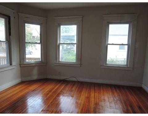 52 Colonial Ave, Springfield, MA 01109 photo 6