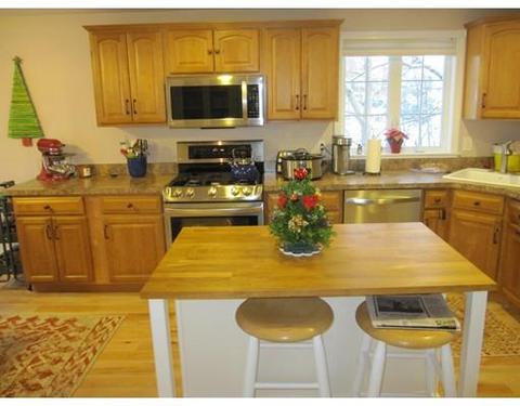 29 Sunset Ave, East Wareham, MA 02538 photo 3