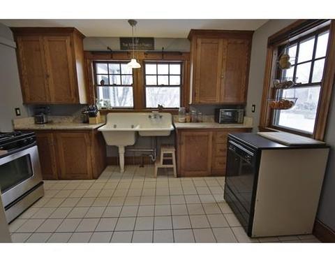 9 Crowell Ave, Gloucester, MA 01930 photo 13