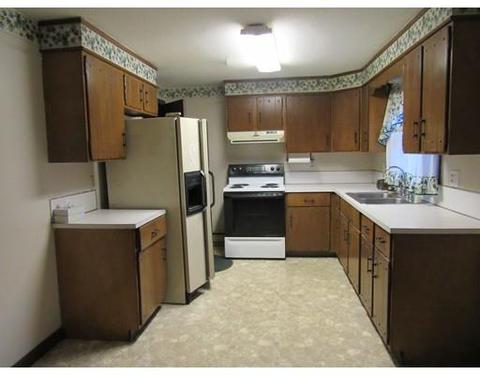 60 Line St, Easthampton, MA 01027 photo 5