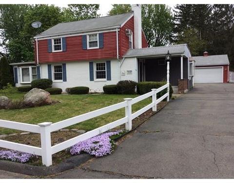55 Fenway Dr, Springfield, MA 01119 photo 1