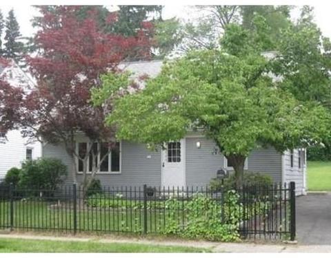 53 Clement St, Springfield, MA 01118 photo 1