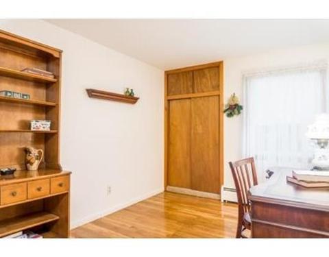 22 Dawn St, Chicopee, MA 01020 photo 16