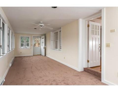 237 Main St, Blackstone, MA 01504 photo 5