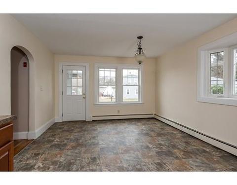 237 Main St, Blackstone, MA 01504 photo 9
