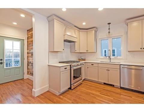99 Maple St, Milton, MA 02186 photo 5