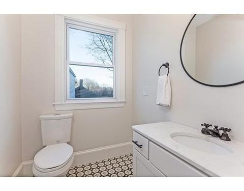 99 Maple St, Milton, MA 02186 photo 6