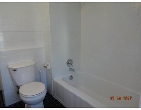 216 Tenney St, Methuen, MA 01844 photo 13