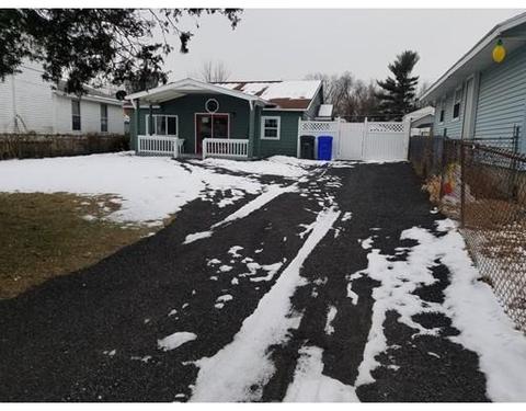 80 Merrill Rd, Springfield, MA 01119 photo 1