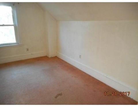33 Emmett Ave, Dedham, MA 02026 photo 6