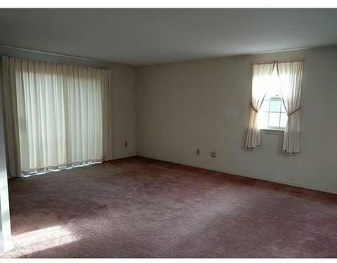 18 Winslow Ln, Wareham, MA 02571 photo 4