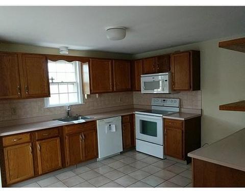18 Winslow Ln, Wareham, MA 02571 photo 6