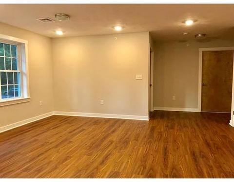2 Cross St, Upton, MA 01568 photo 6