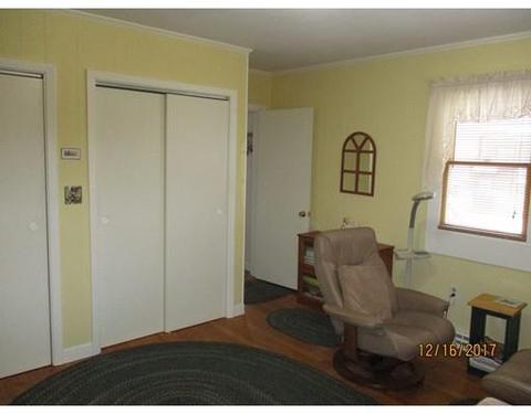32 Norwood St, Fall River, MA 02723 photo 16