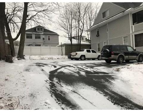 61 Pearl St, Lawrence, MA 01841 photo 5