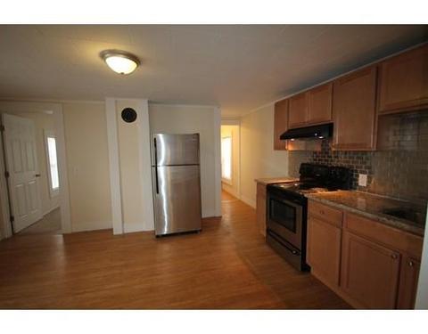 6 Prospect St, Easthampton, MA 01027 photo 3