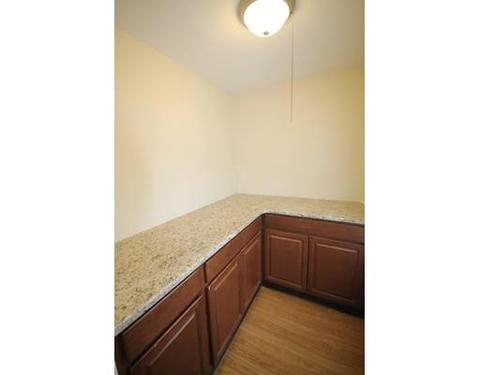 6 Prospect St, Easthampton, MA 01027 photo 8