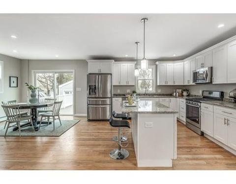 1 Hunt St, Danvers, MA 01923 photo 1