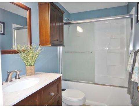 3 Spring Brook Ct #B, Mendon, MA 01756 photo 16