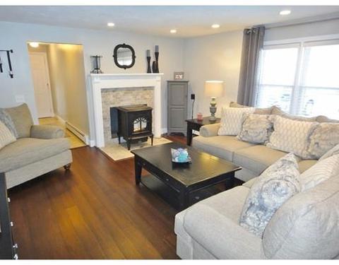 3 Spring Brook Ct #B, Mendon, MA 01756 photo 8