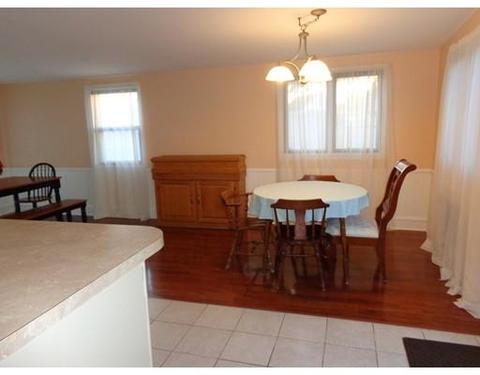 11 Mccarthy Ave, Chicopee, MA 01020 photo 4