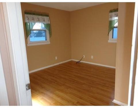 11 Mccarthy Ave, Chicopee, MA 01020 photo 19